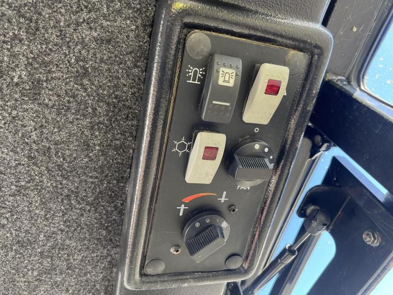 12581702