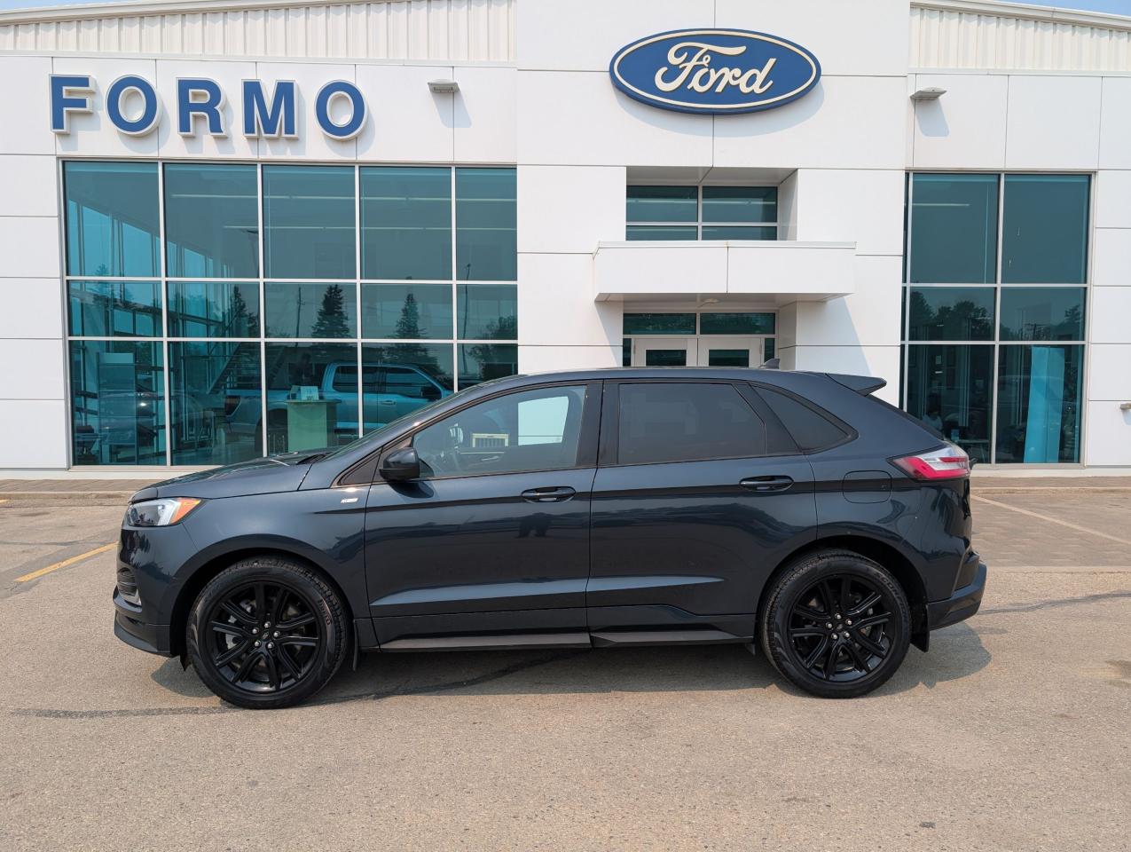 2024 Ford Edge ST Line Photo0