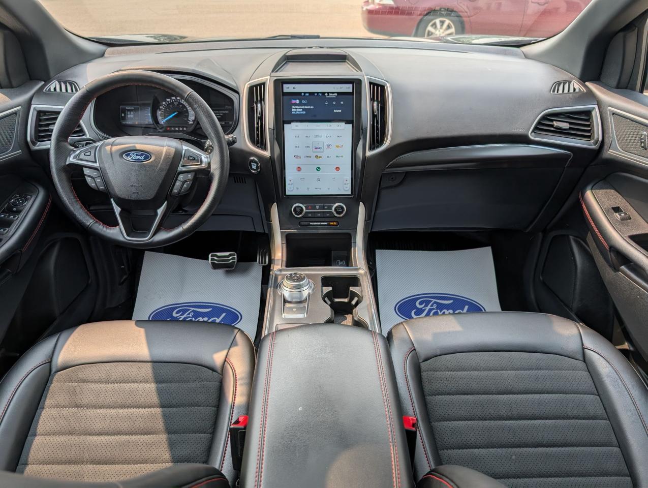 2024 Ford Edge ST Line Photo5