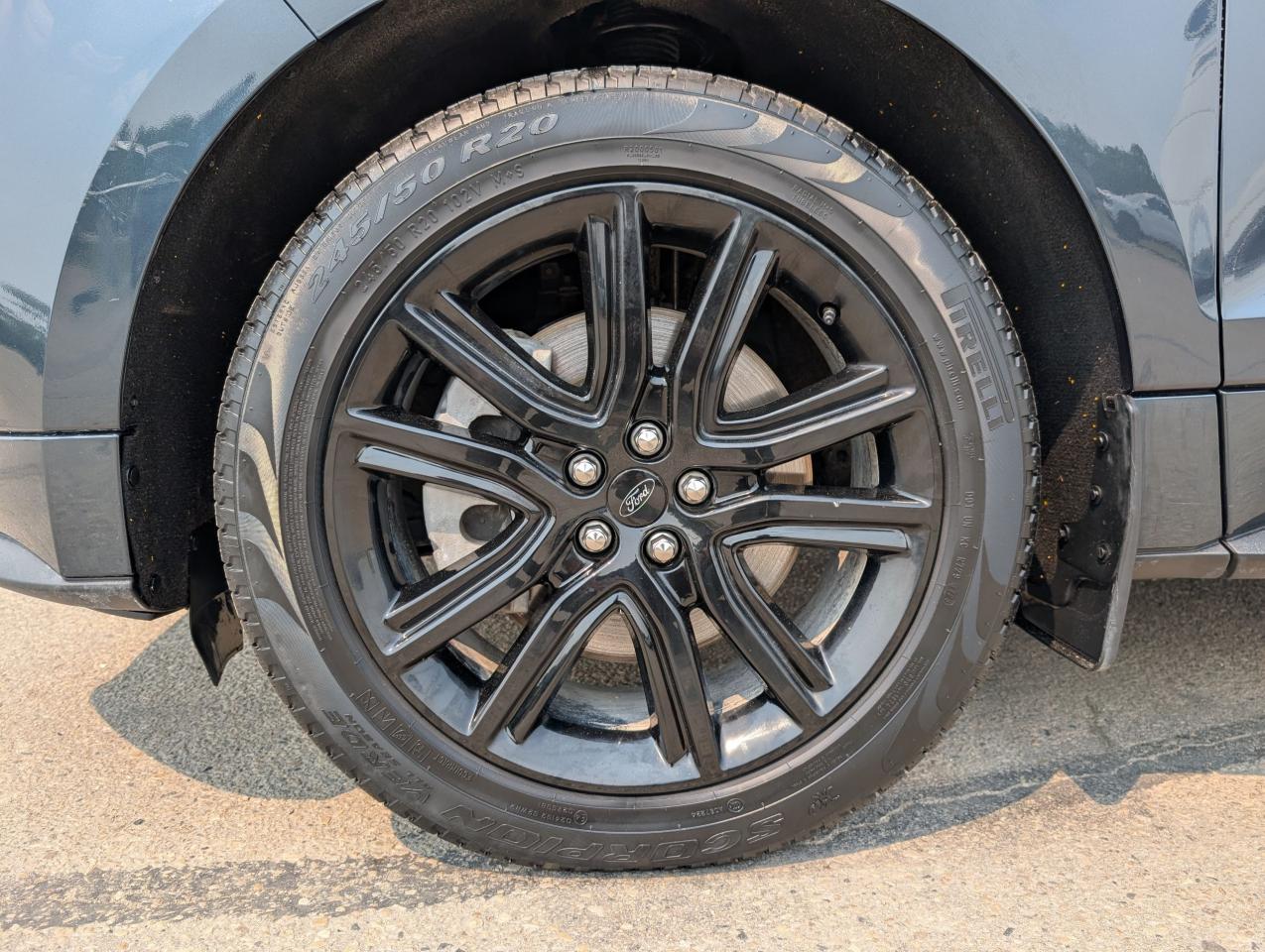 2024 Ford Edge ST Line Photo5