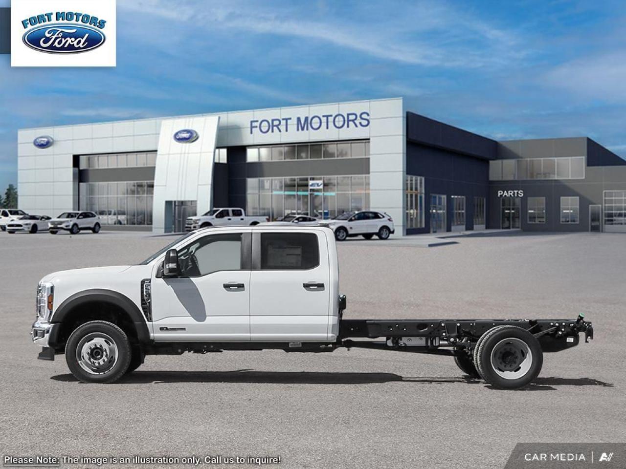2025 Ford Chassis Cab F-550® XLT Photo