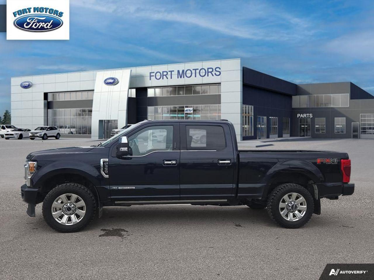 2022 Ford F-350 4X4 CREW CAB PICKUP/ Photo2