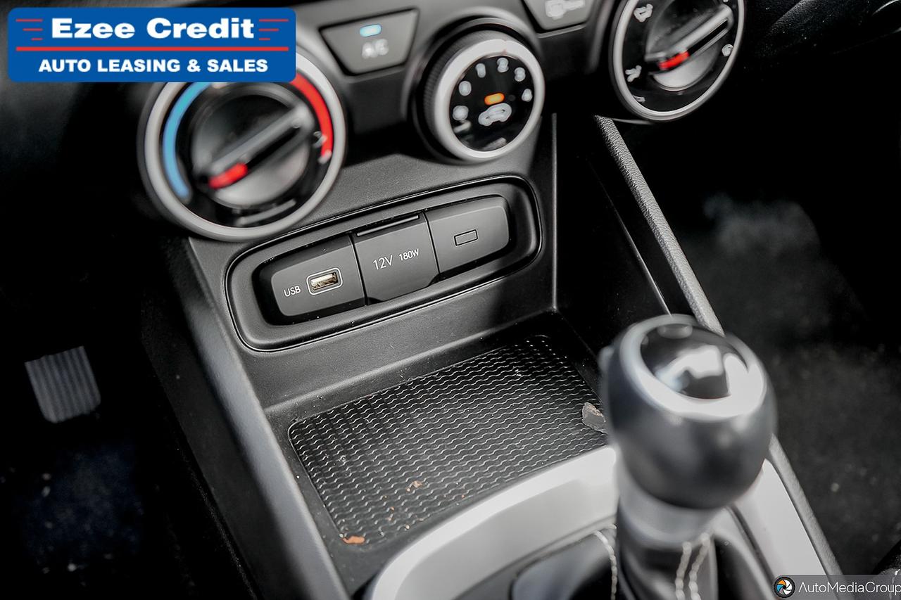 2022 Hyundai Venue PREFERRED Photo