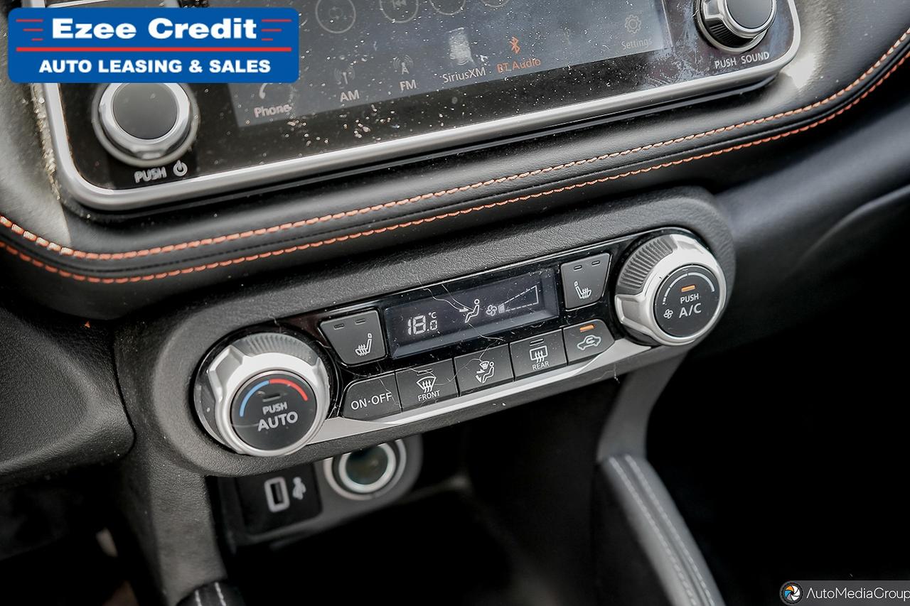 2020 Nissan Kicks SR Photo