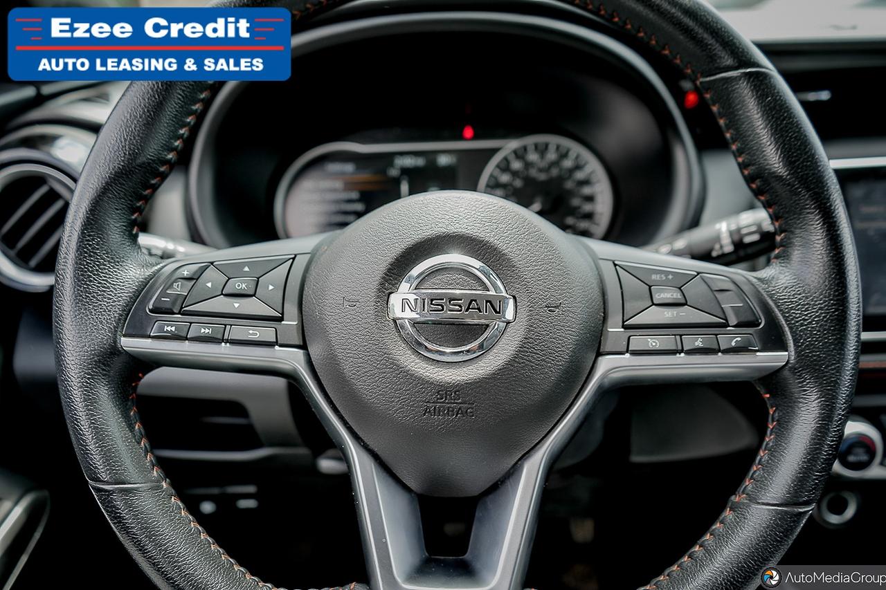 2020 Nissan Kicks SR Photo