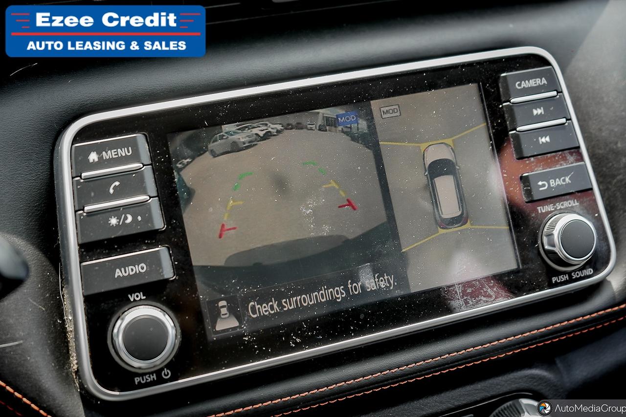 2020 Nissan Kicks SR Photo