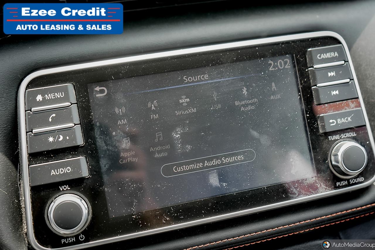 2020 Nissan Kicks SR Photo