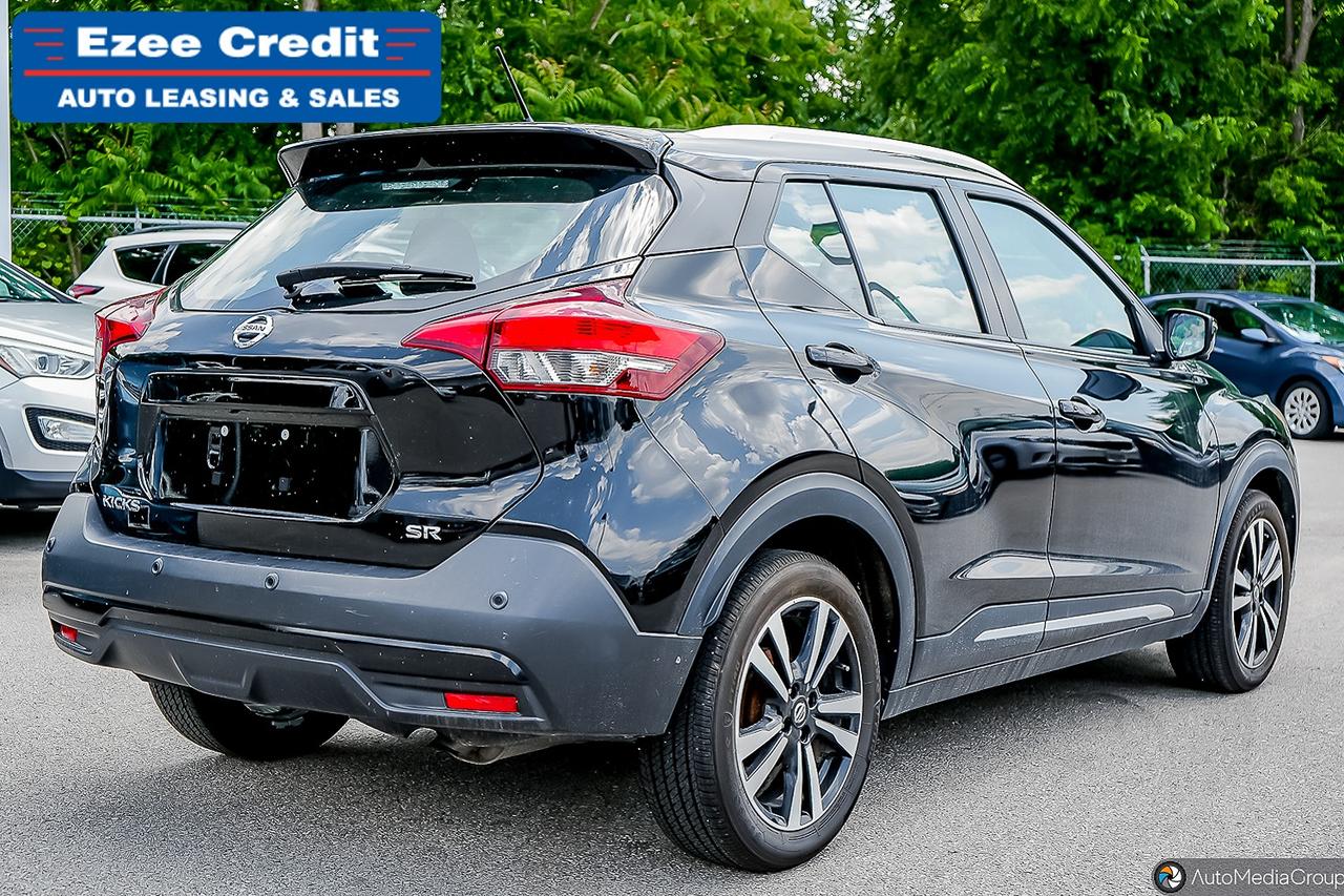2020 Nissan Kicks SR Photo