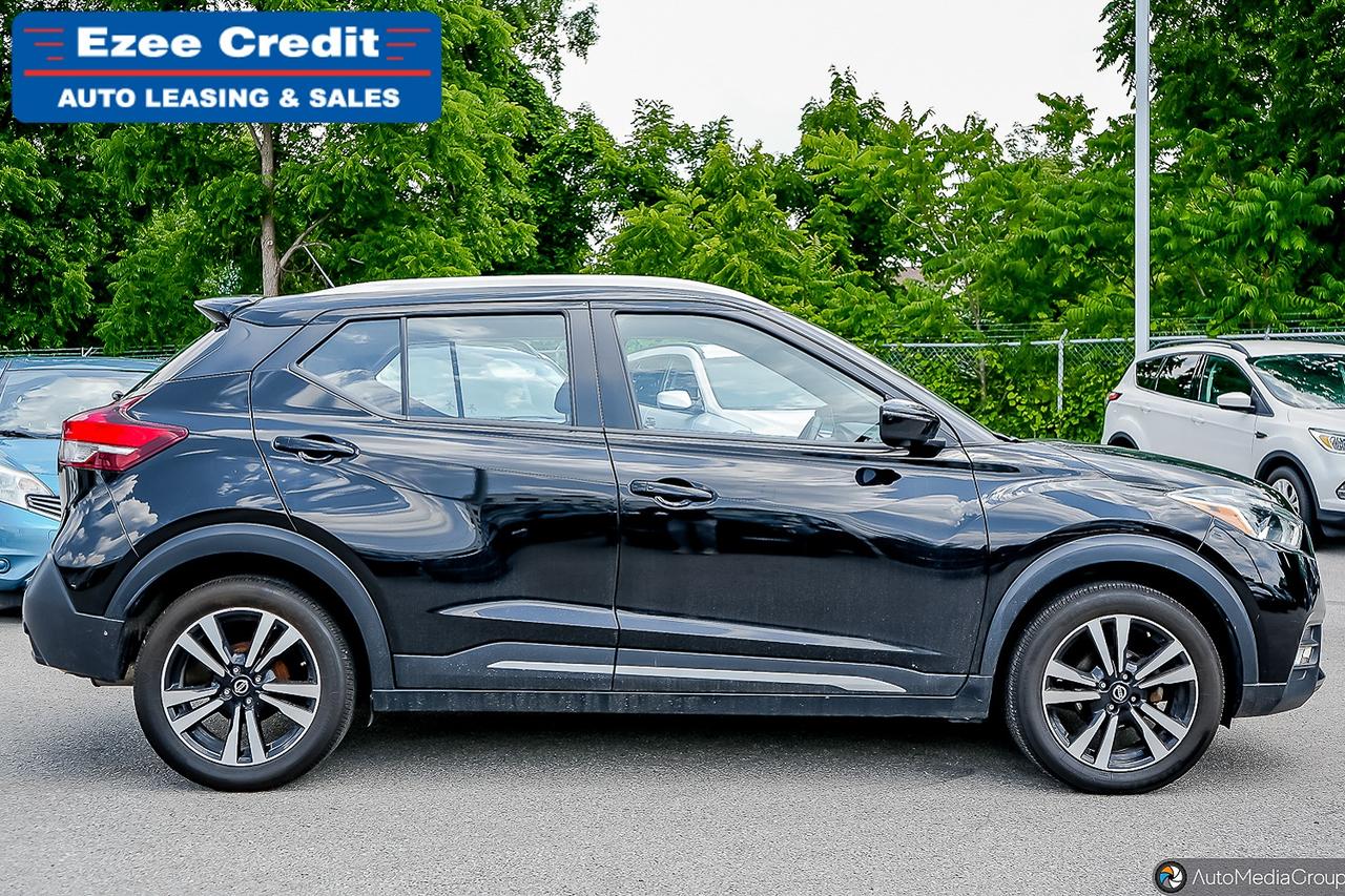 2020 Nissan Kicks SR Photo