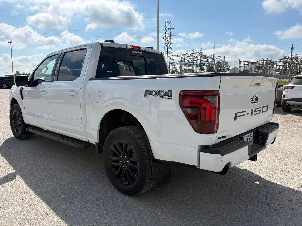 2025 Ford F-150 Lariat 4WD SuperCrew 5.5' Box Photo4