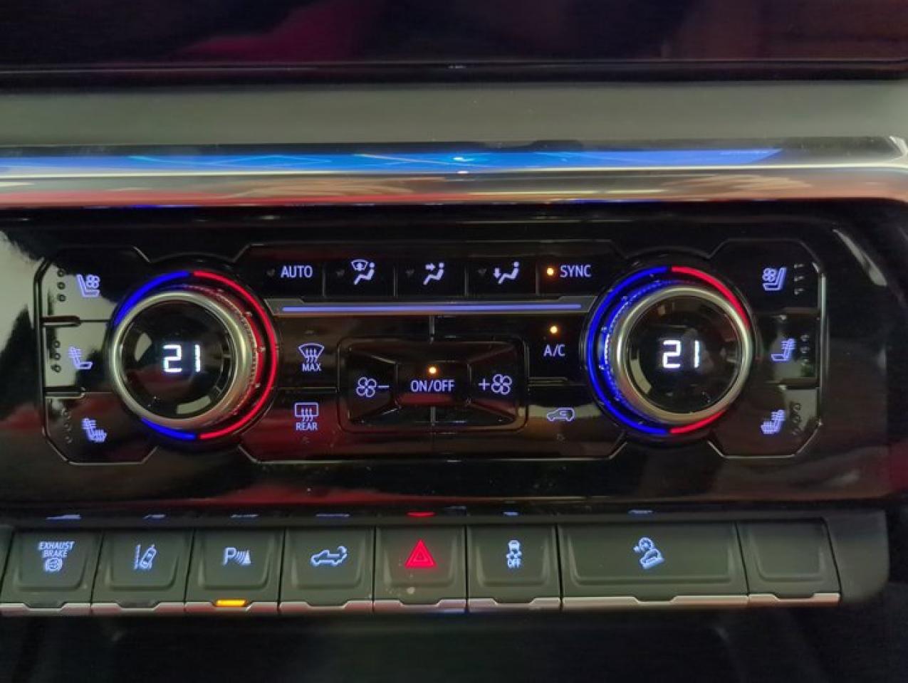12583253