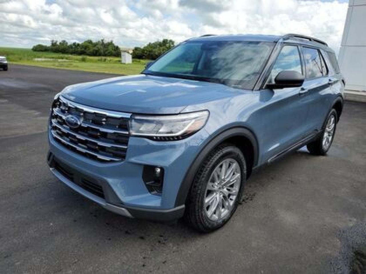 New 2025 Ford Explorer ACTIVE W/ REAR VIEW CAMERA for sale in Moose Jaw, SK