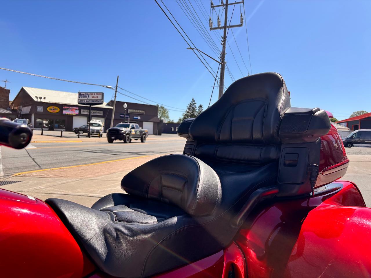 2003 Honda GL1800 Financing Available!, Clean CarFax