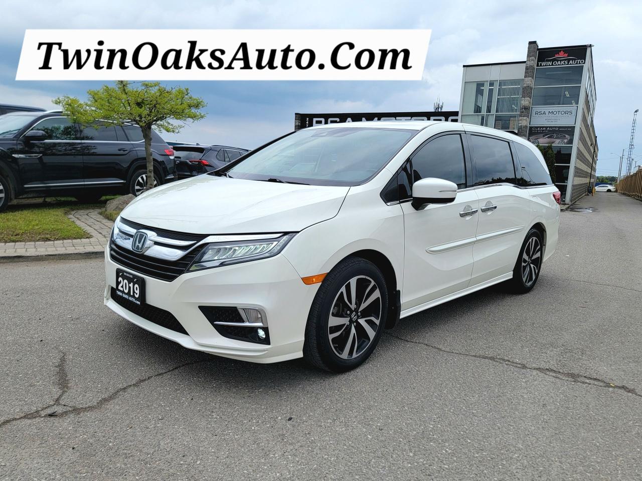Used 2019 Honda Odyssey Touring for sale in Oakville, ON