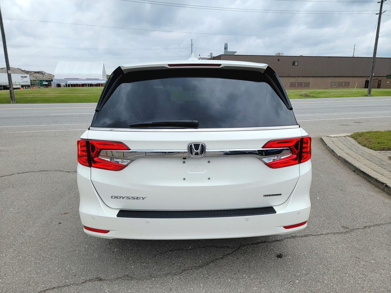 2019 Honda Odyssey Touring - Photo #7