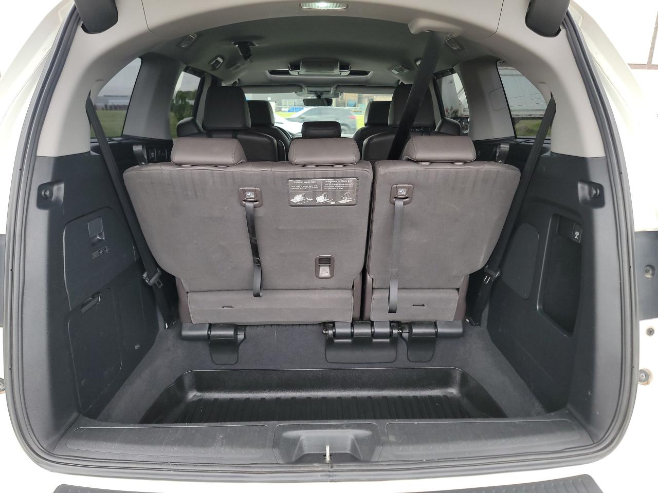 2019 Honda Odyssey Touring - Photo #20
