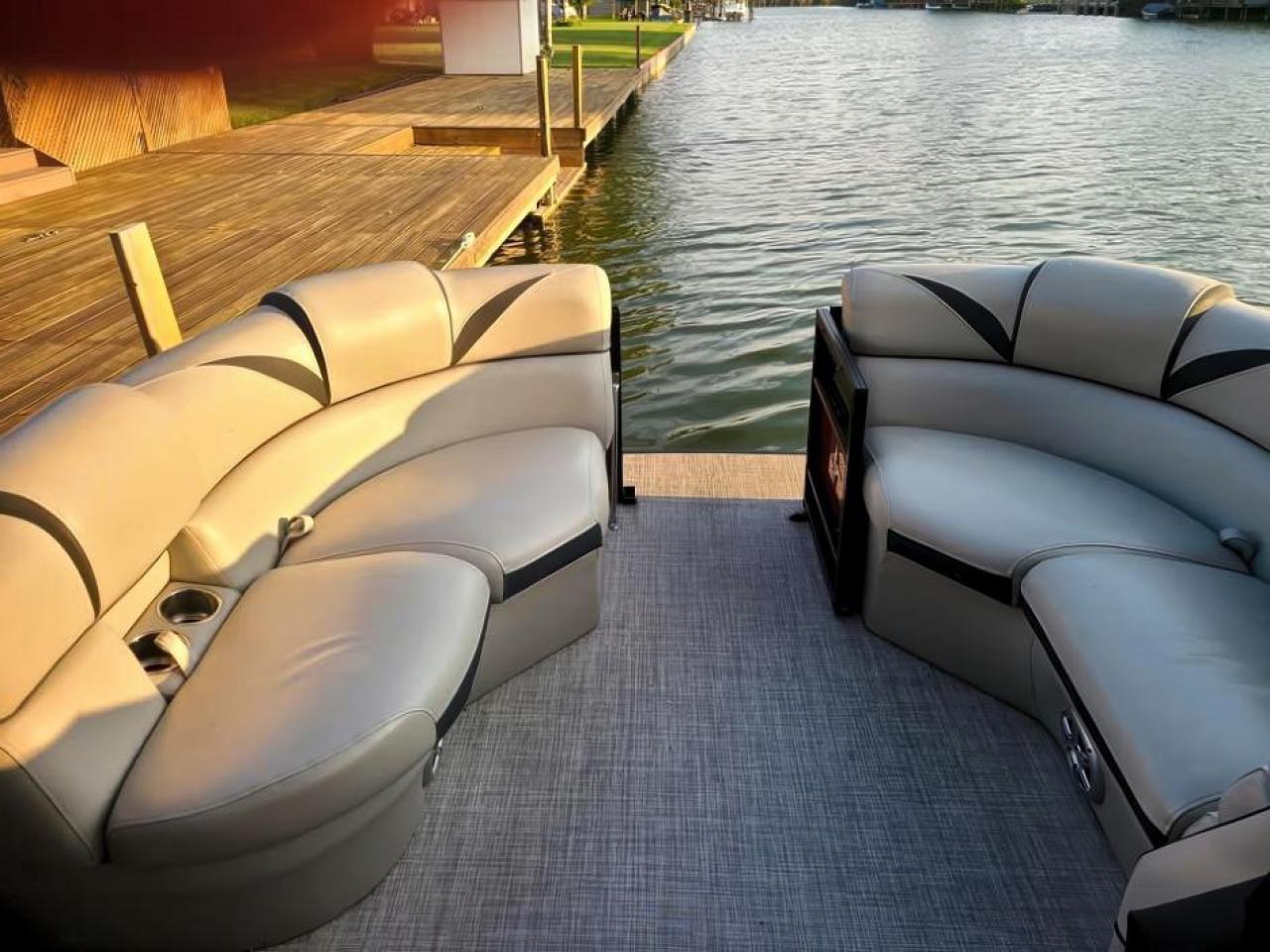 2018 Berkshire STS Series 23 RFC STS 2 - Photo #3