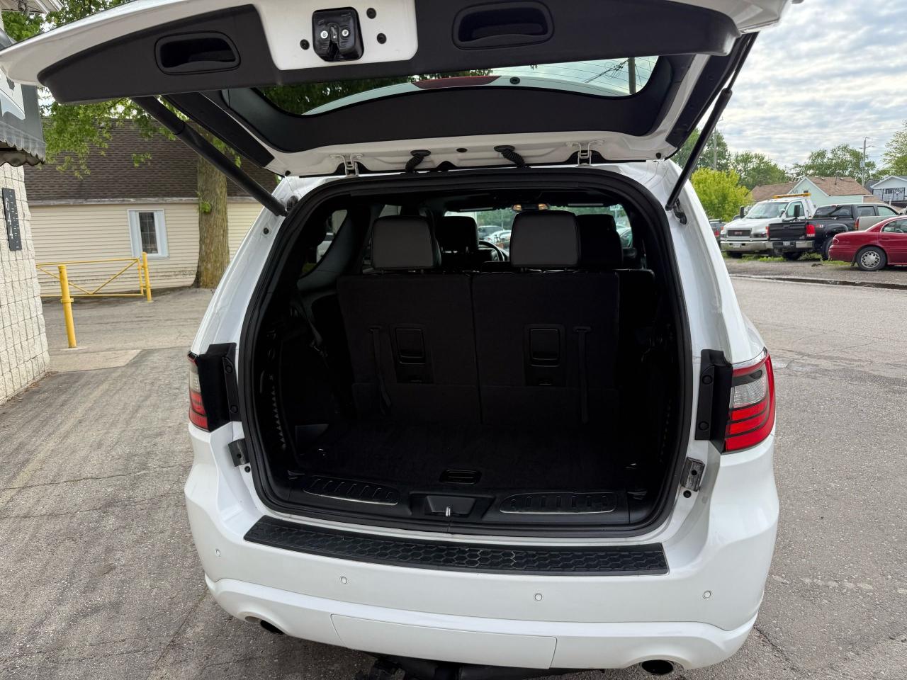 2017 Dodge Durango R/T - Photo #5
