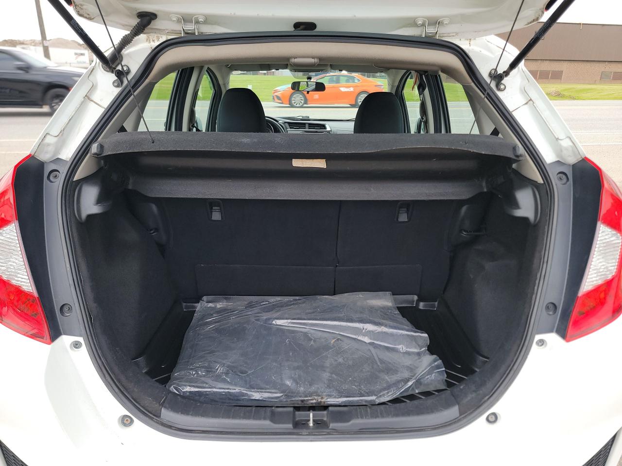 2017 Honda Fit LX - Photo #13
