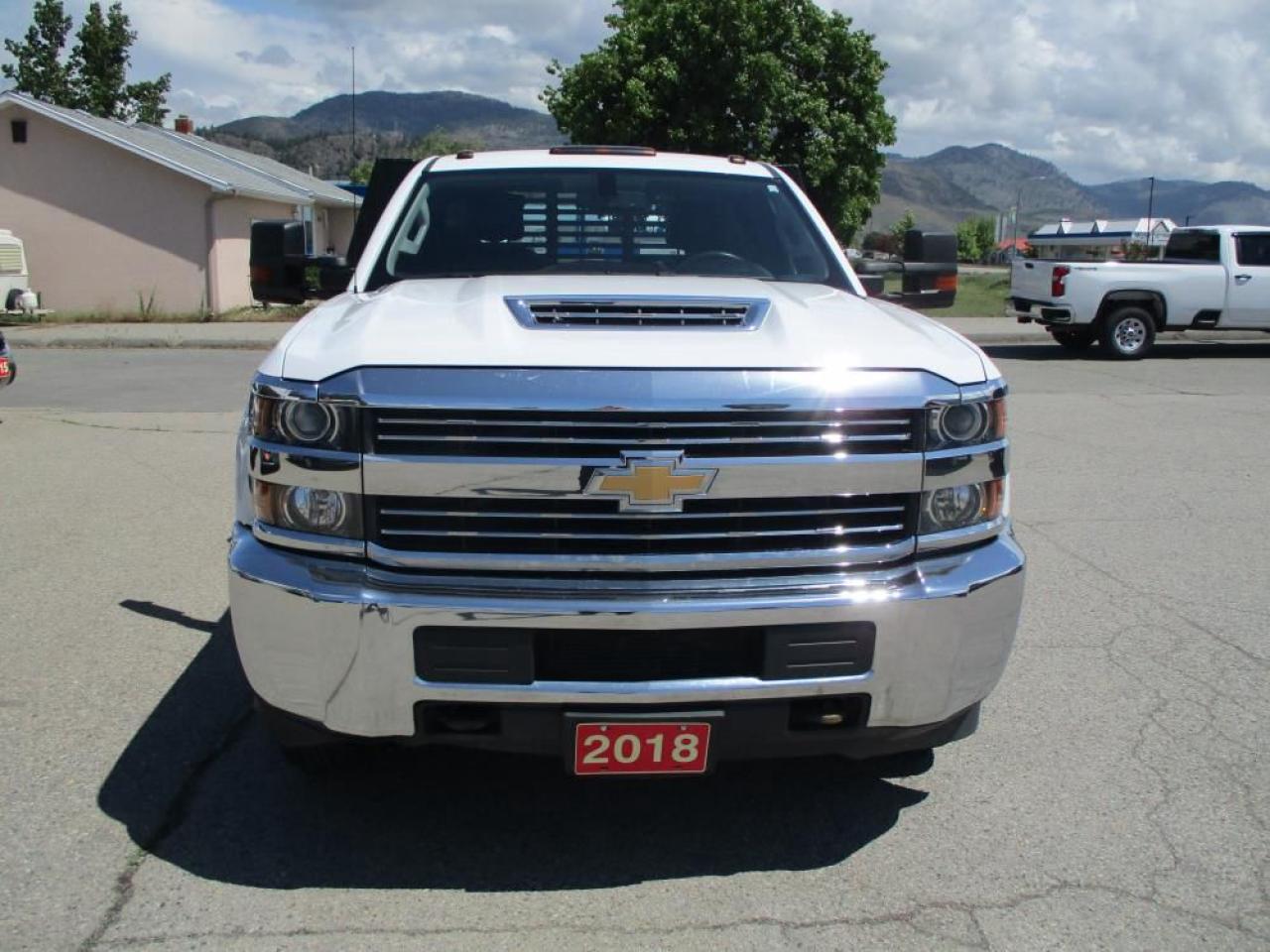 2018 Chevrolet Silverado 3500HD WT DURAMAX 4X4 Photo1