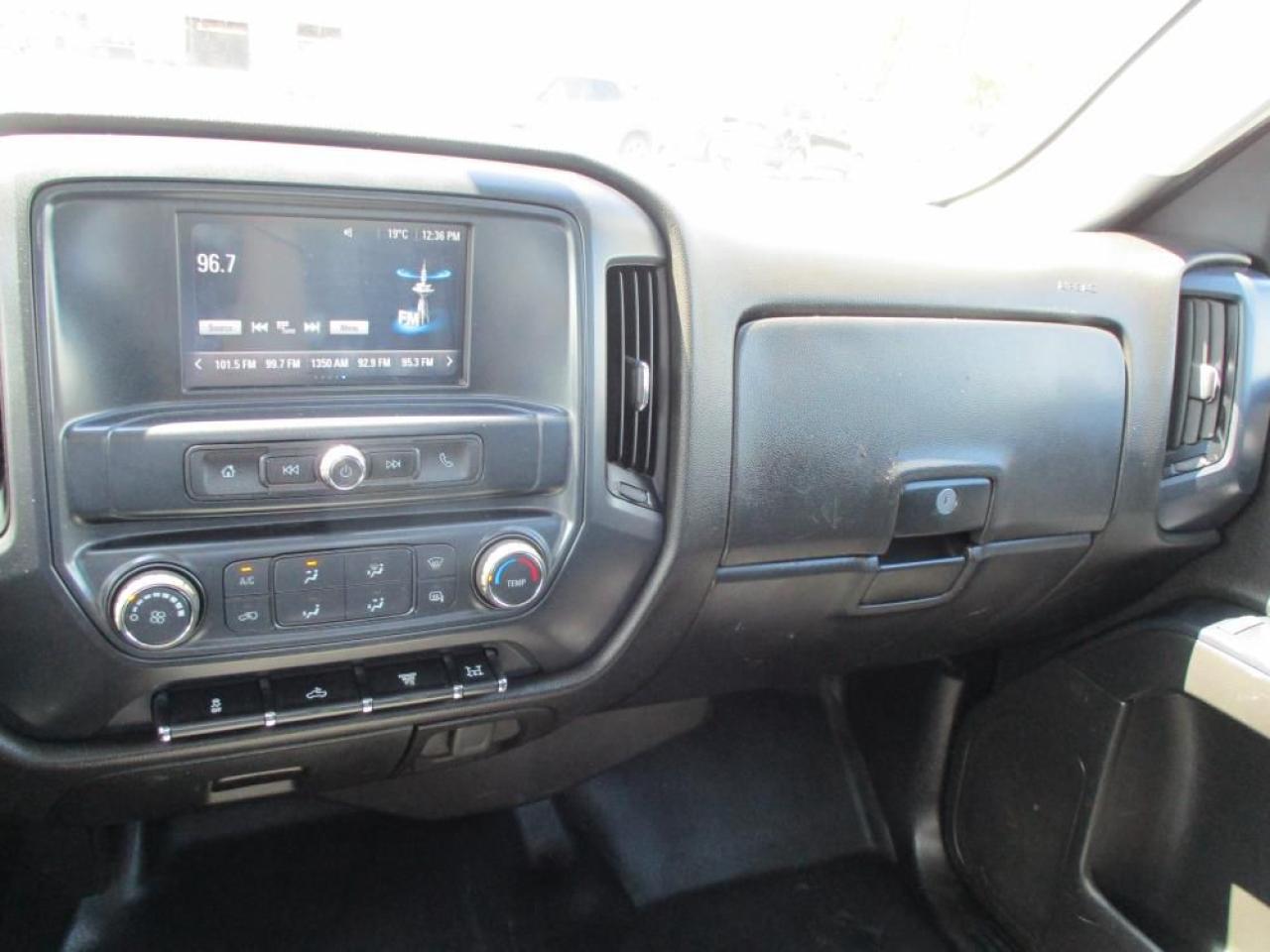 2018 Chevrolet Silverado 3500HD WT DURAMAX 4X4 Photo16