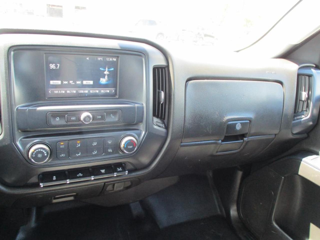 2018 Chevrolet Silverado 3500HD WT DURAMAX 4X4 Photo16