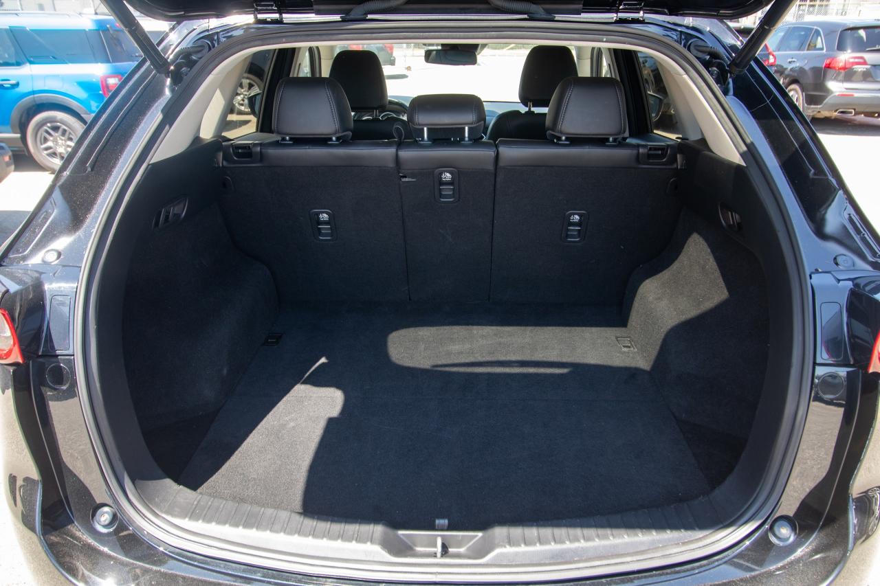 2021 Mazda CX-5 Touring Photo5