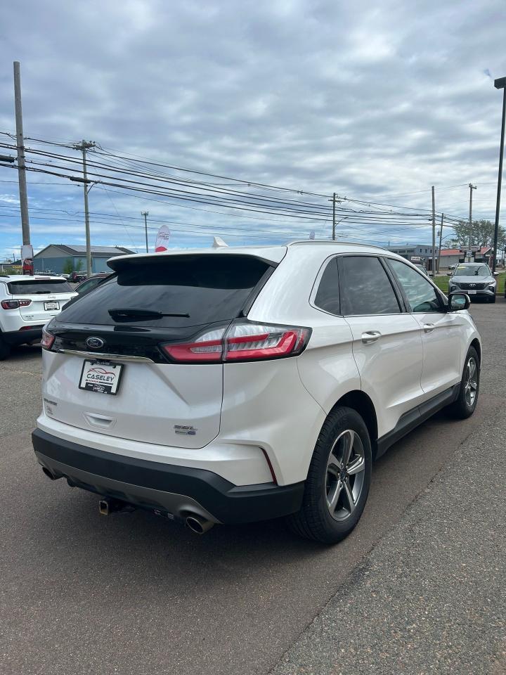 2019 Ford Edge SEL - Photo #4