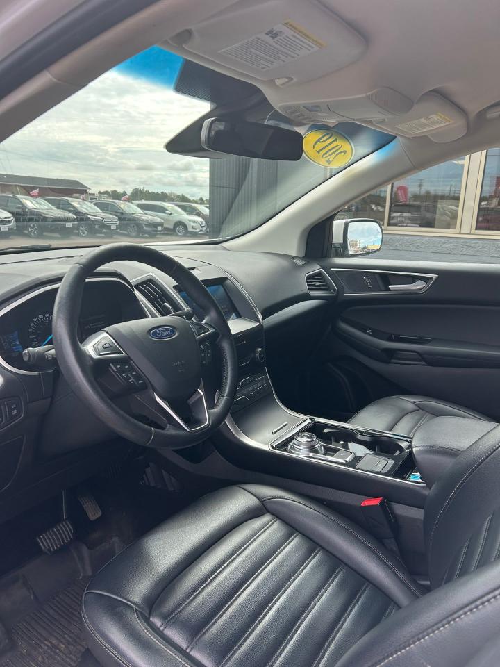 2019 Ford Edge SEL - Photo #7