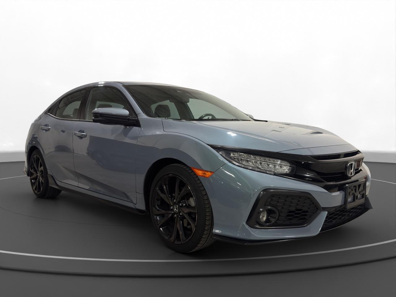 2018 Honda Civic Sport Touring - Photo #3
