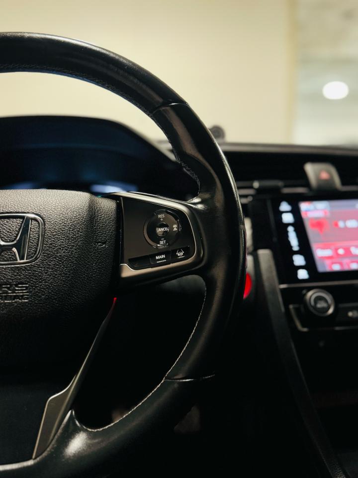 2018 Honda Civic Sport Touring - Photo #16