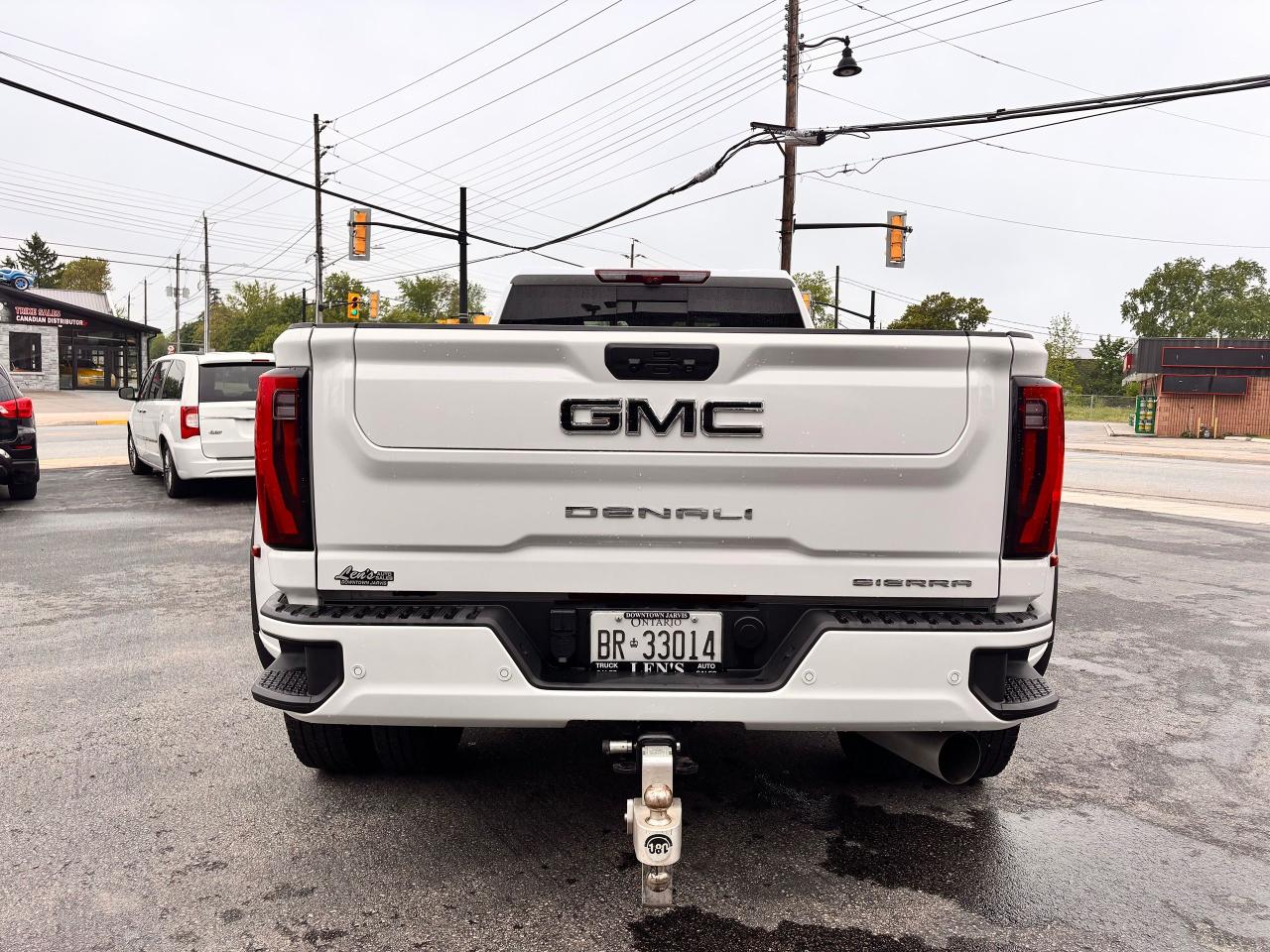 2024 GMC Sierra 3500 Fully Financeable, Like Brand New