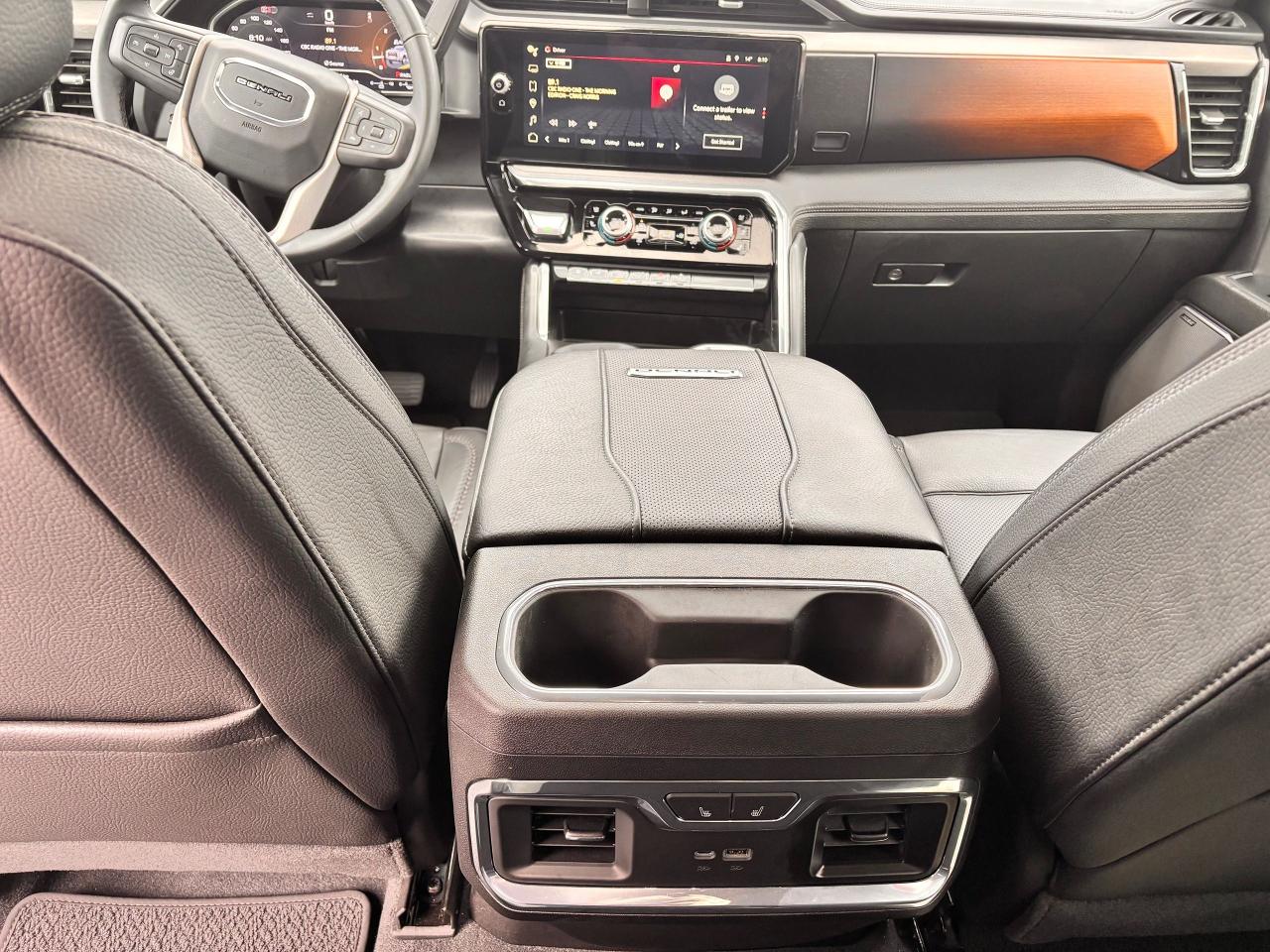 2024 GMC Sierra 3500 Fully Financeable, Like Brand New Photo