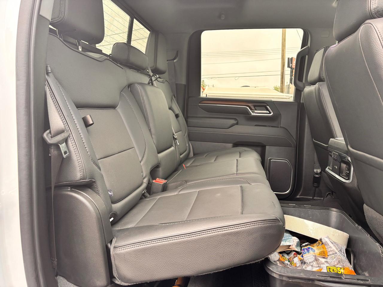 2024 GMC Sierra 3500 Fully Financeable, Like Brand New Photo