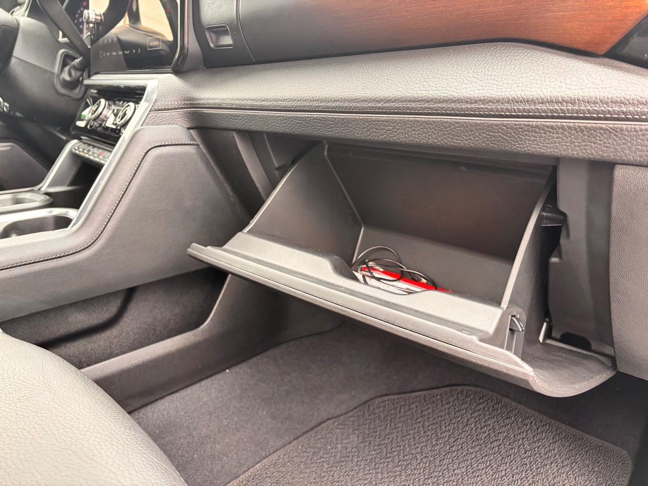 2024 GMC Sierra 3500 Fully Financeable, Like Brand New Photo