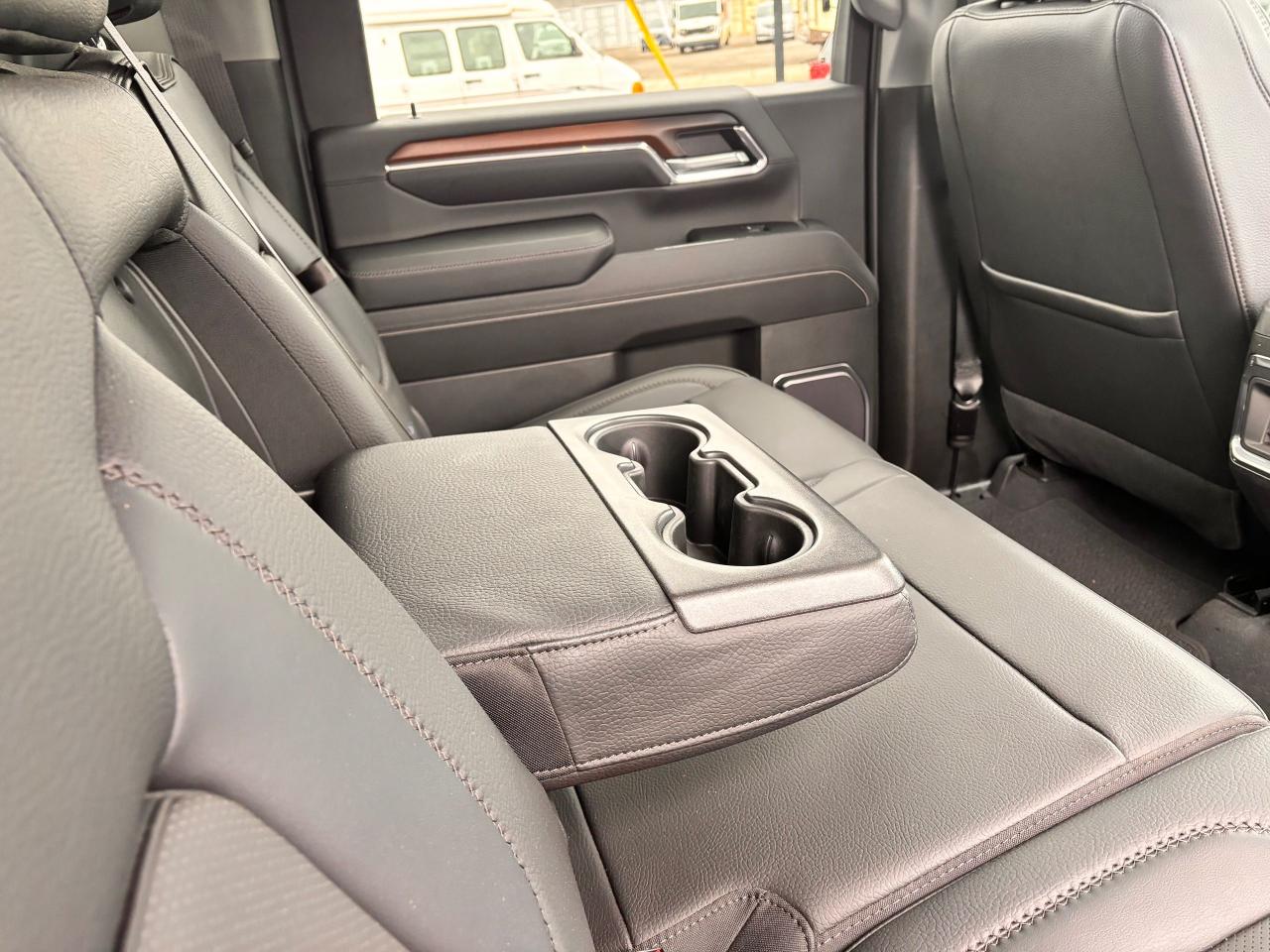 2024 GMC Sierra 3500 Fully Financeable, Like Brand New