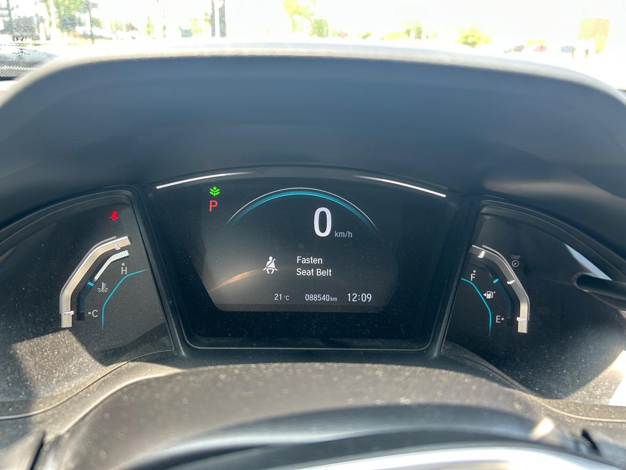 2018 Honda Civic SE - Photo #4