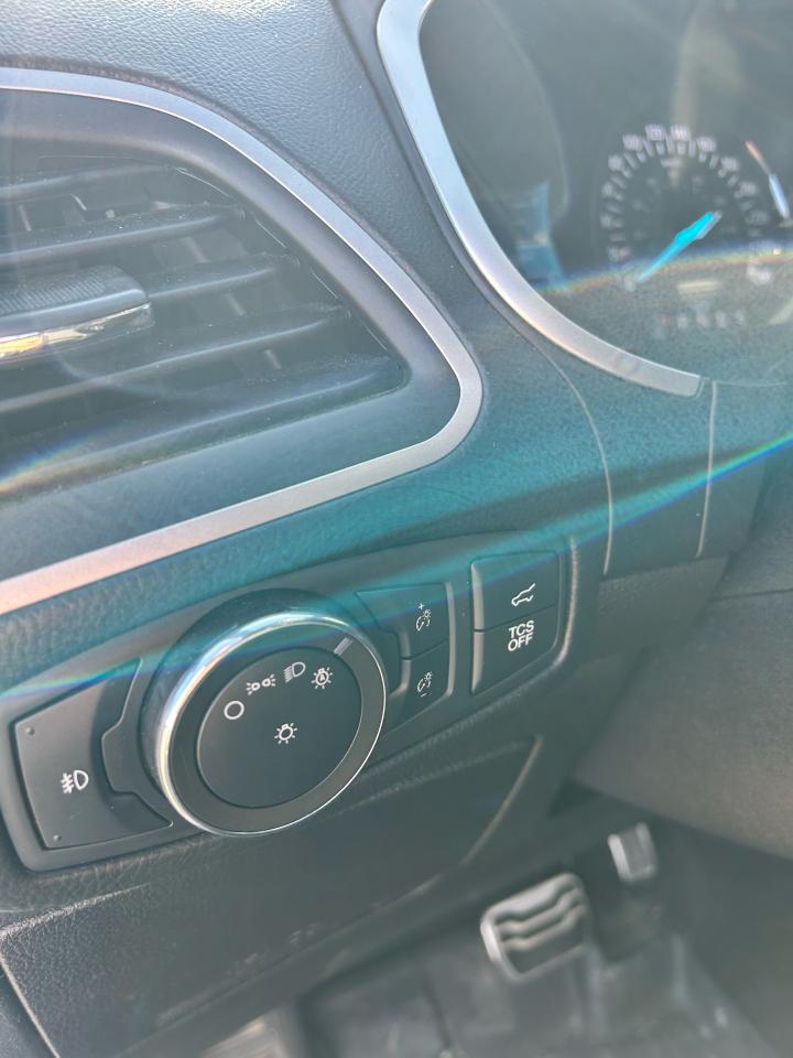 2021 Ford Edge ST Line - Photo #7
