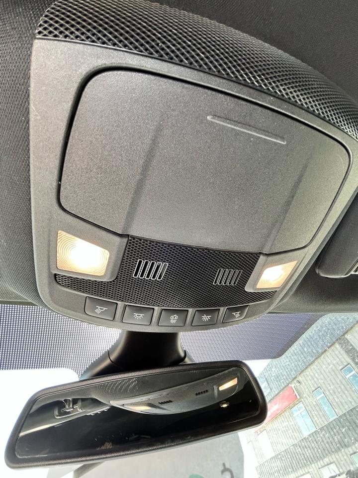 2021 Ford Edge ST Line - Photo #11