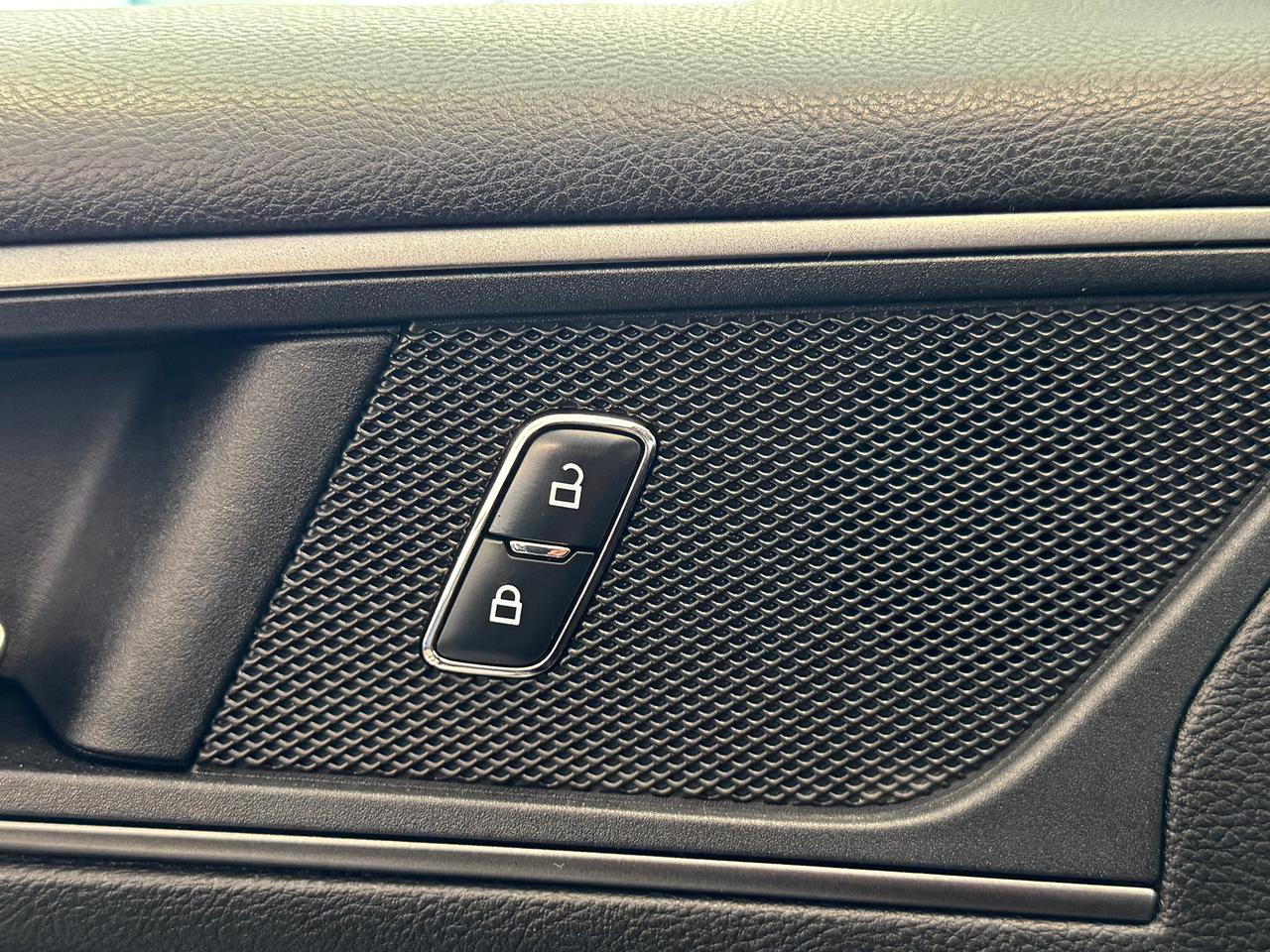 2017 Ford Edge SE+Camera+Bluetooth+A/C+ACCIDENT FREE Photo