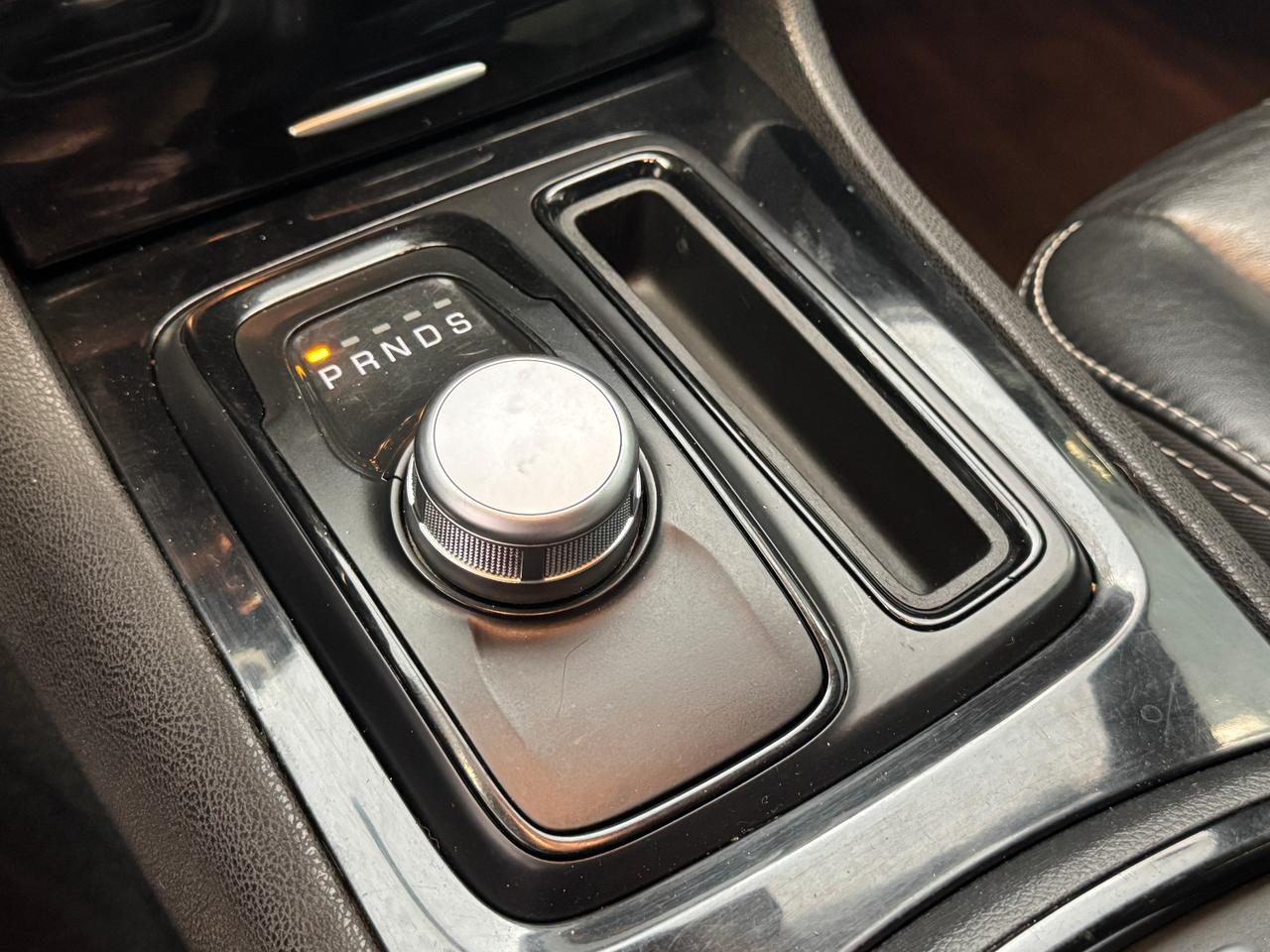 2019 Chrysler 300 300S+New Brakes+Tires+Alloy+ApplePlay+Remote Start Photo