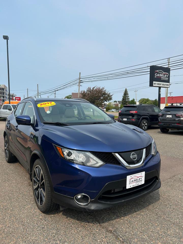 2017 Nissan Qashqai S - Photo #3
