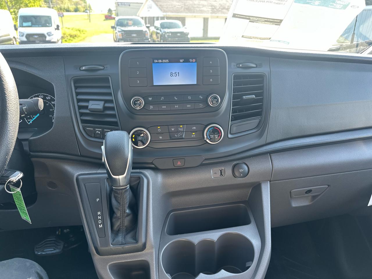 1749038643