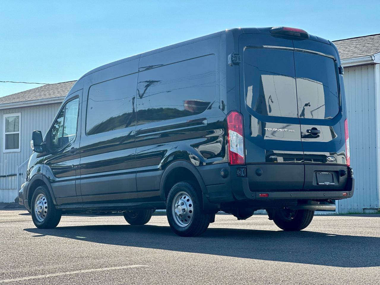2025 Ford Transit Cargo Van T-250 148" MED RF 9070 GVWR AWD Photo3