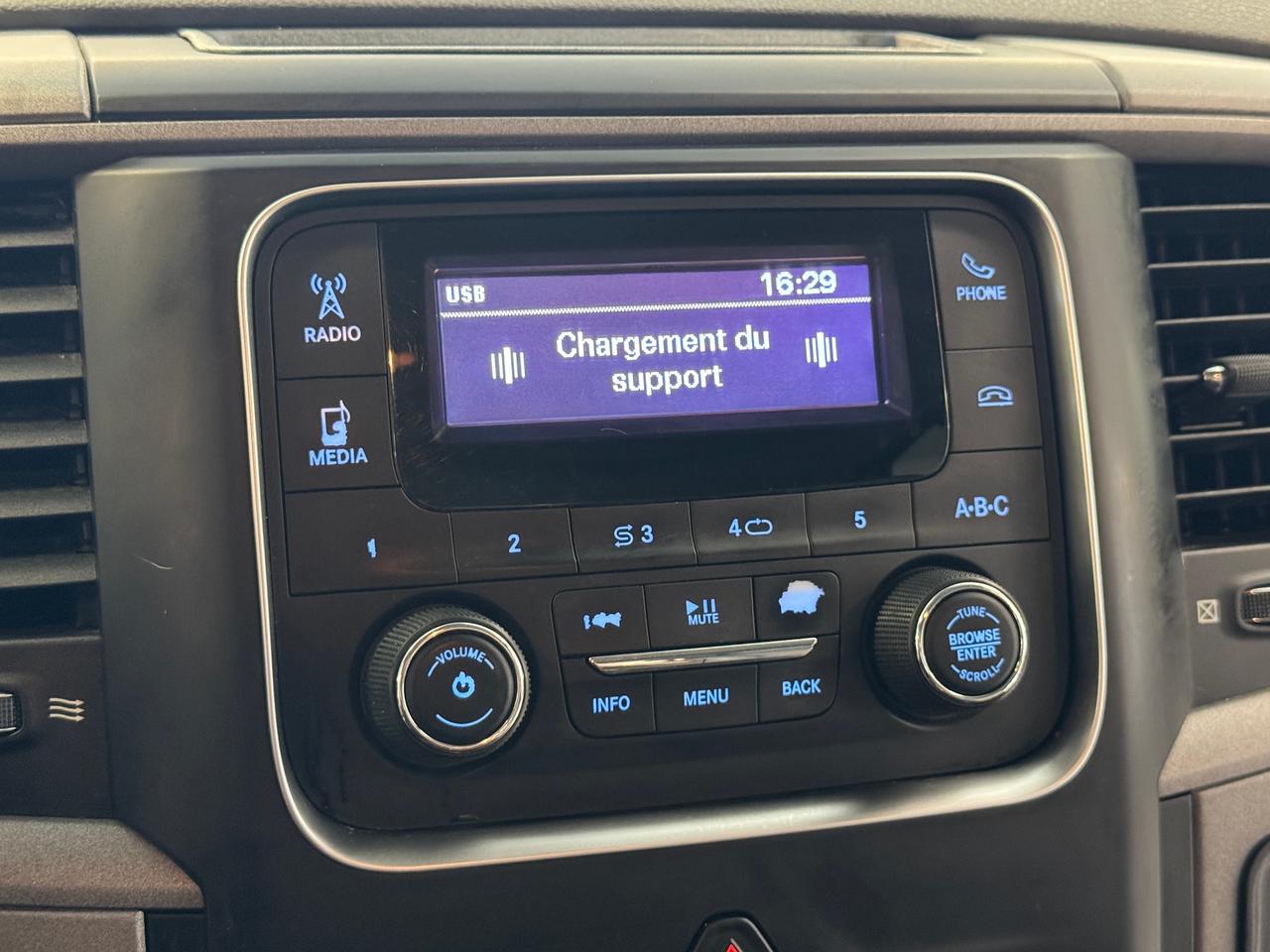 2017 RAM 1500 ST 4WD Quad HEMI+New Brakes+Camera+CLEAN CARFAX Photo