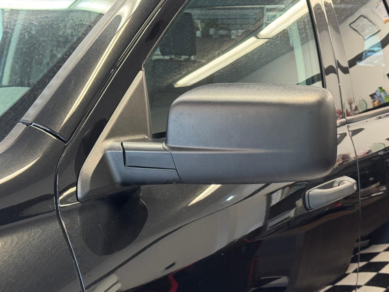 2017 RAM 1500 ST 4WD Quad HEMI+New Brakes+Camera+CLEAN CARFAX Photo