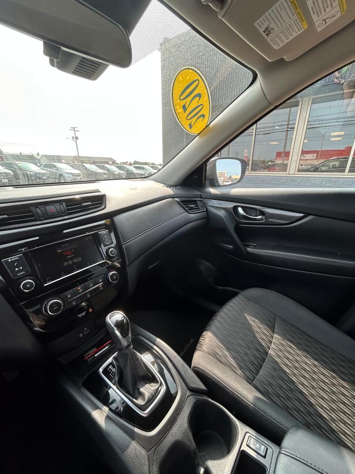 2020 Nissan Rogue S - Photo #10