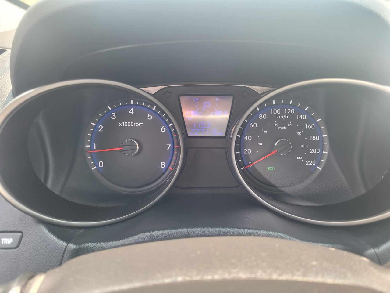 2012 Hyundai Tucson GL Photo16