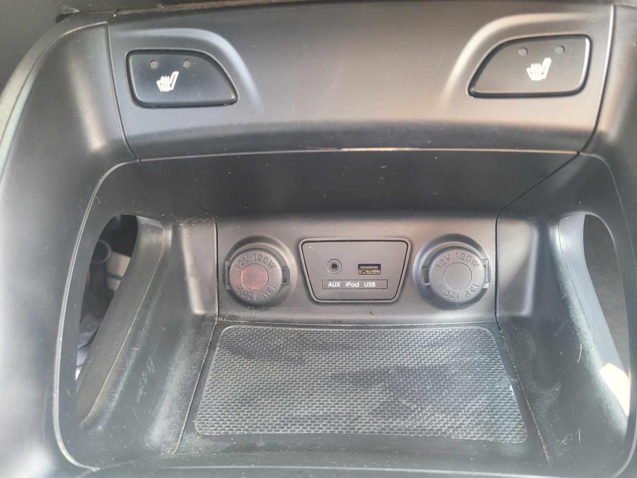 2012 Hyundai Tucson GL Photo13