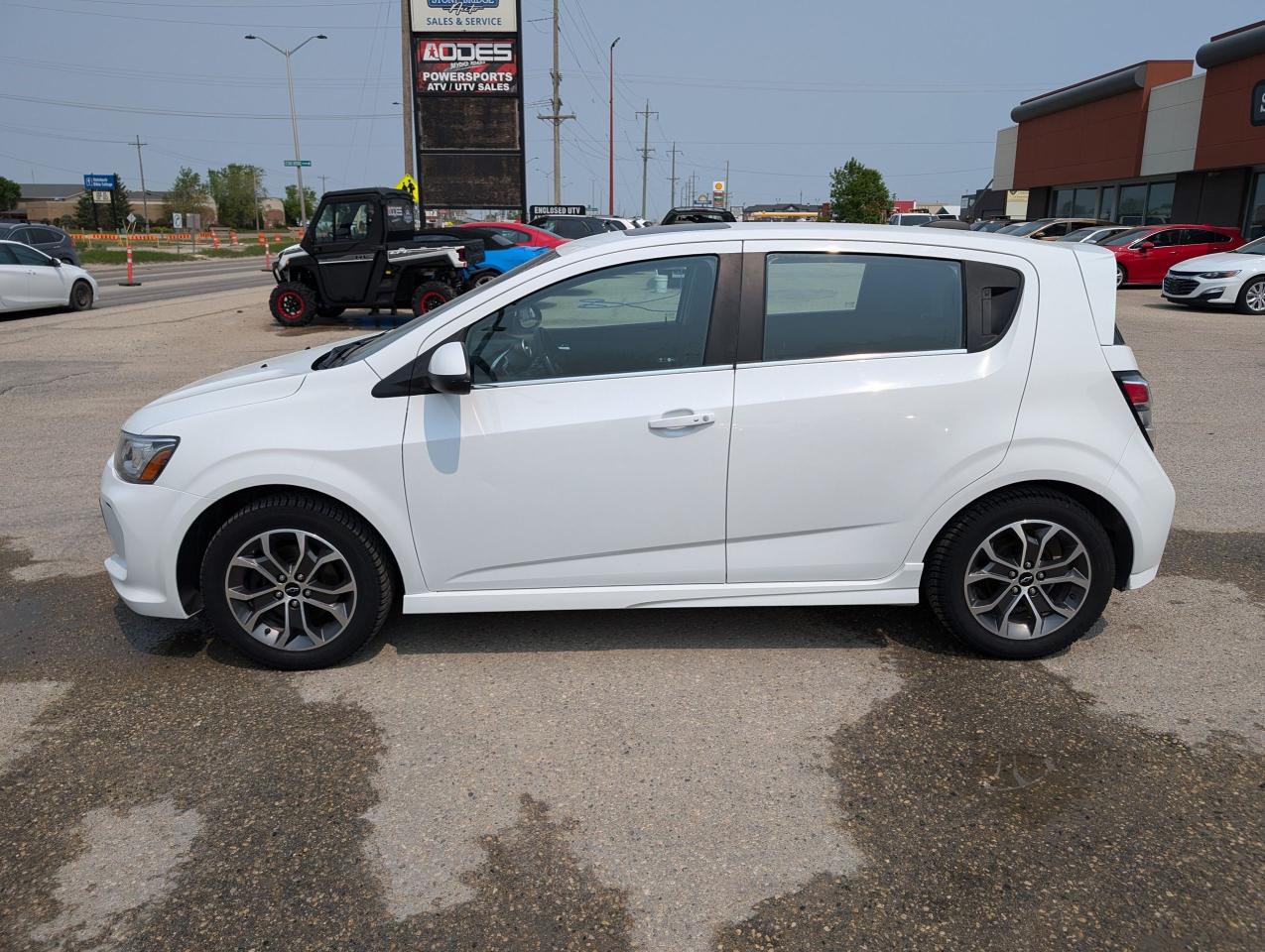 2018 Chevrolet Sonic RS | Apple CarPlay | Heated Seats - Photo #7